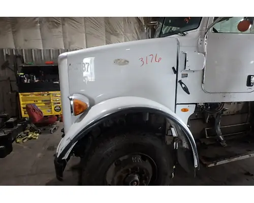 PETERBILT 365 Hood