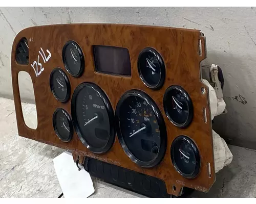 PETERBILT 365 Instrument Cluster