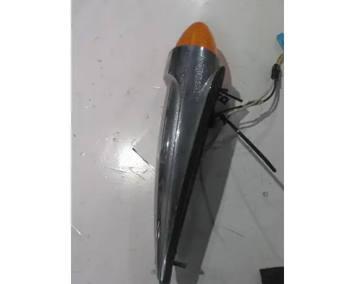 PETERBILT 365 LAMP, CLEARANCE