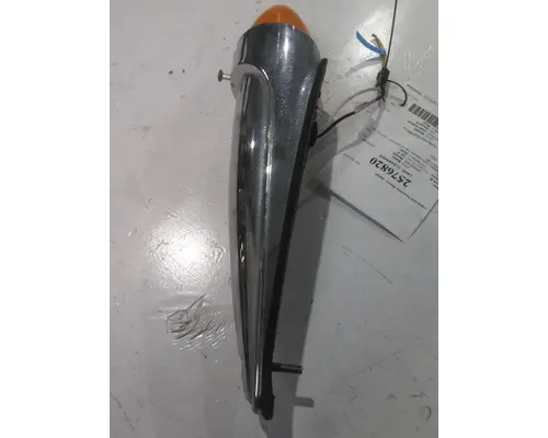 PETERBILT 365 LAMP, CLEARANCE