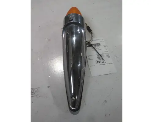 PETERBILT 365 LAMP, CLEARANCE