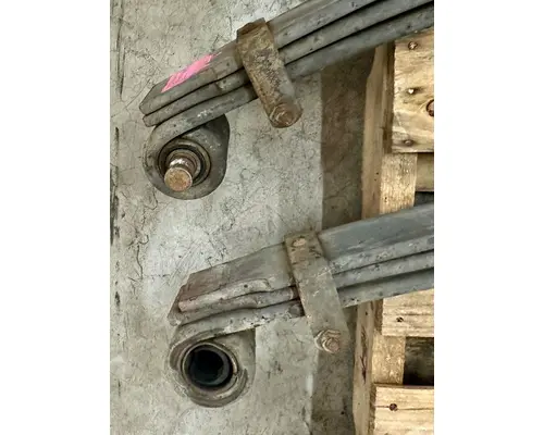 PETERBILT 365 Leaf Spring, Front