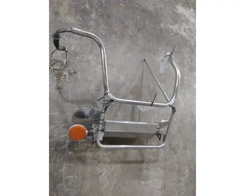 PETERBILT 365 MIRROR ASSEMBLY CABDOOR