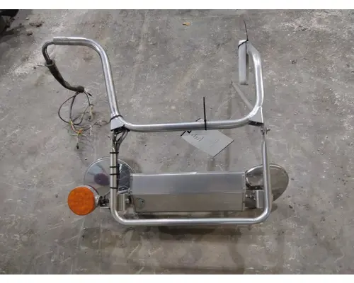 PETERBILT 365 MIRROR ASSEMBLY CABDOOR