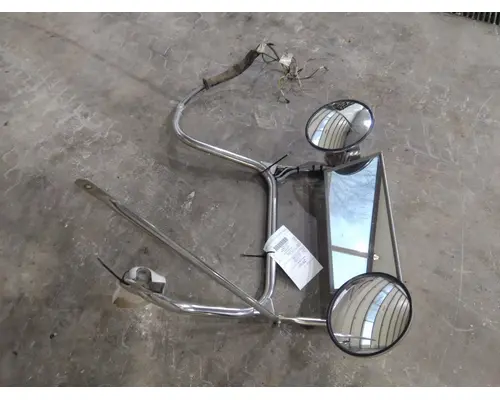 PETERBILT 365 MIRROR ASSEMBLY CABDOOR