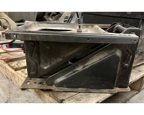 PETERBILT 365 Seat Track, Front