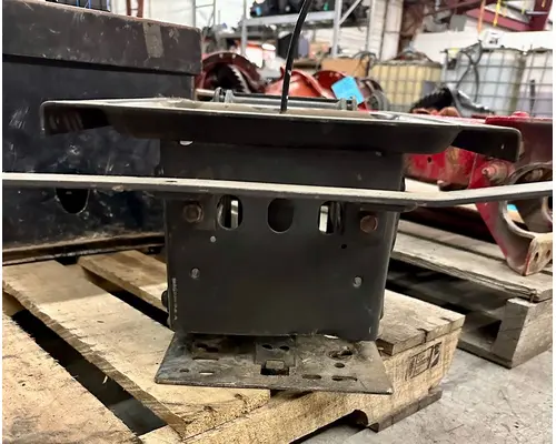 PETERBILT 365 Seat Track, Front