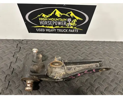 PETERBILT 365 Spring Hanger