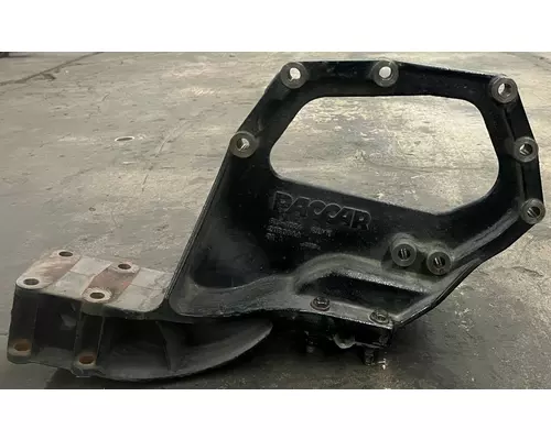 PETERBILT 365 Spring Hanger