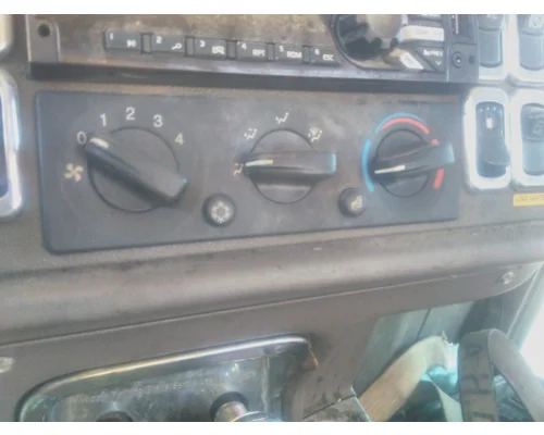 PETERBILT 365 TEMPERATURE CONTROL