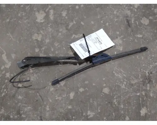 PETERBILT 365 WINDSHIELD WIPER ARM