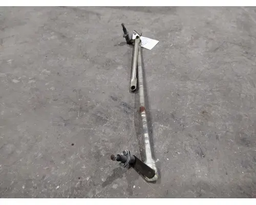 PETERBILT 365 WINDSHIELD WIPER ASSEMBLY