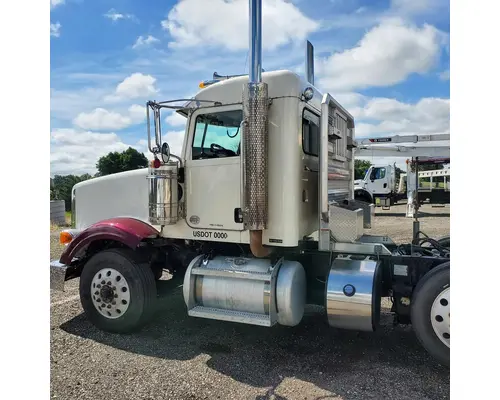 PETERBILT 367 Tri-axle Rebuilders