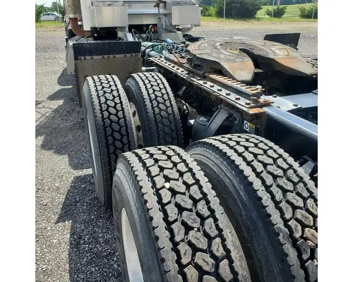 PETERBILT 367 Tri-axle Rebuilders