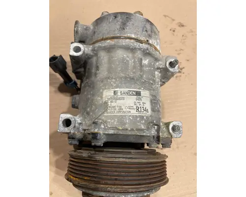 PETERBILT 367 Air Conditioner Compressor