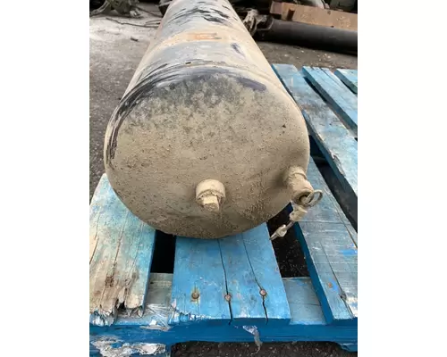 PETERBILT 367 Air Tank