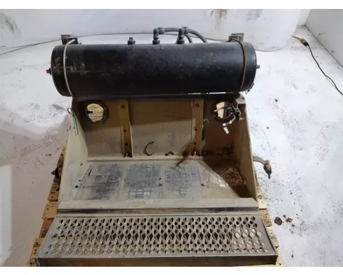 PETERBILT 367 BATTERY BOX