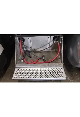 PETERBILT 367 BATTERY BOX