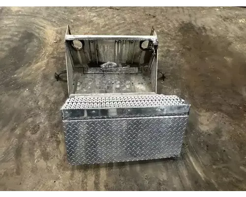 PETERBILT 367 Battery BoxTray