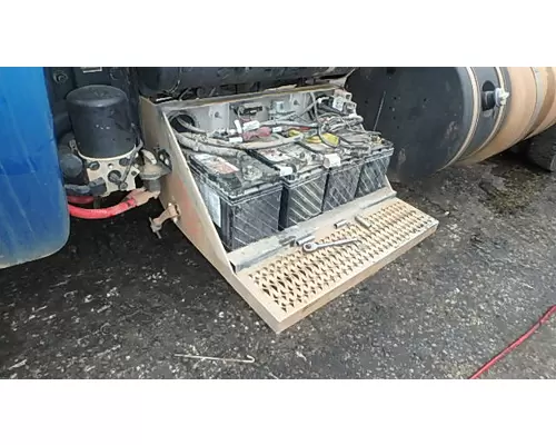 PETERBILT 367 Battery Tray