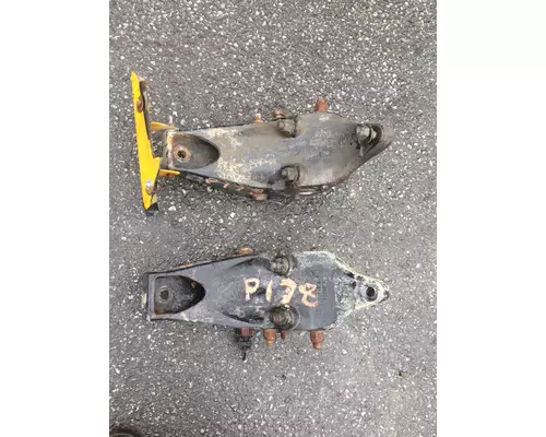 PETERBILT 367 Brackets, Misc.