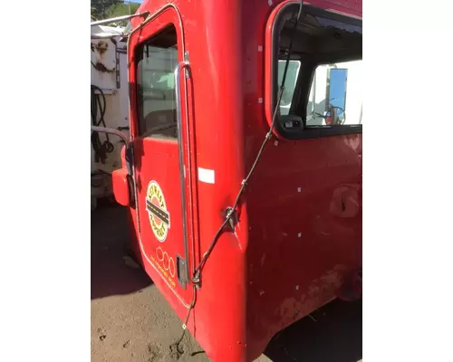 PETERBILT 367 CAB