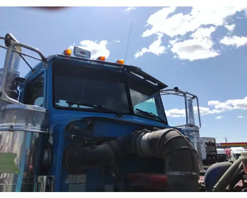 PETERBILT 367 CAB