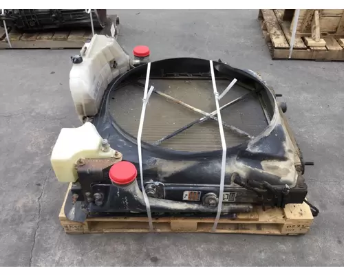 PETERBILT 367 COOLING ASSEMBLY (RAD, COND, ATAAC)