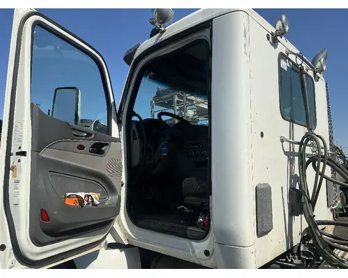 PETERBILT 367 Cab Assembly
