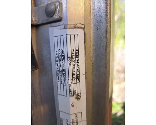 PETERBILT 367 Cab Mount