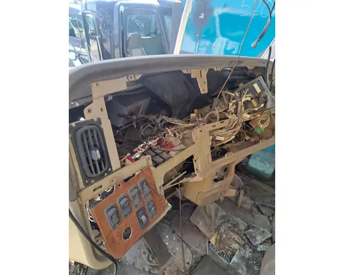 PETERBILT 367 Cab Mount