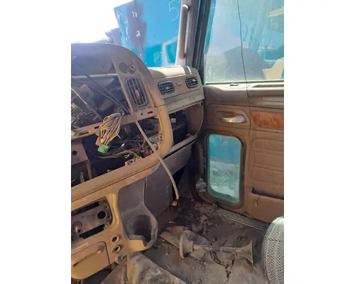 PETERBILT 367 Cab Mount