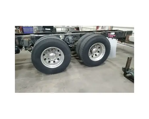 PETERBILT 367 Complete Vehicle