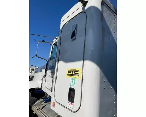 PETERBILT 367 Complete Vehicle