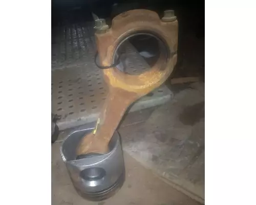 PETERBILT 367 Connecting Rod