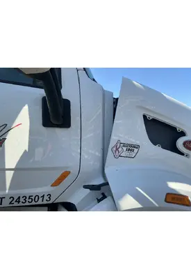 PETERBILT 367 Cowl