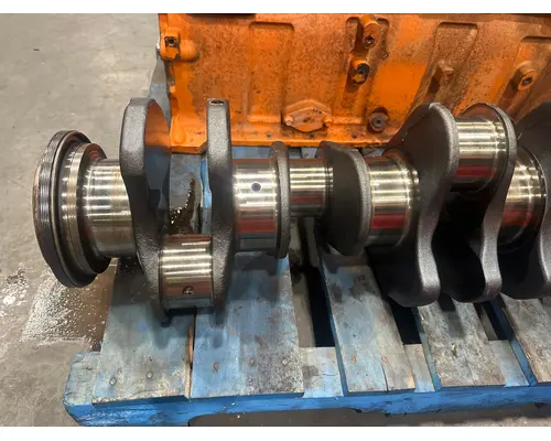 PETERBILT 367 Crankshaft