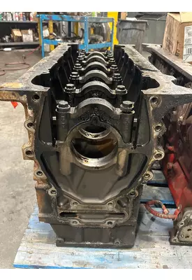 PETERBILT 367 Cylinder Block