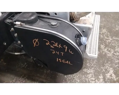 PETERBILT 367 DEF TANK