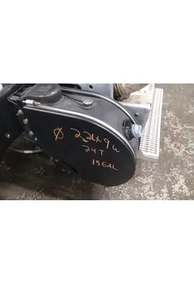 PETERBILT 367 DEF TANK