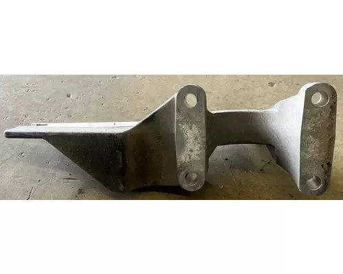 PETERBILT 367 DPF Bracket