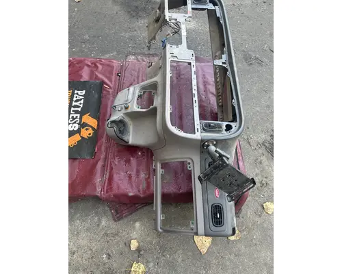 PETERBILT 367 Dash Assembly