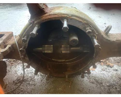 PETERBILT 367 Differential Assembly (Front, Rear)