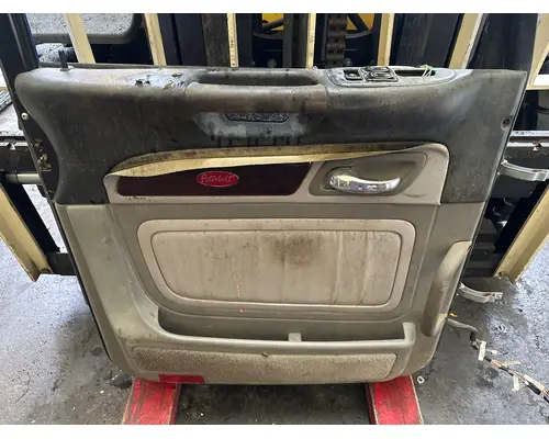 PETERBILT 367 Door Assembly, Front