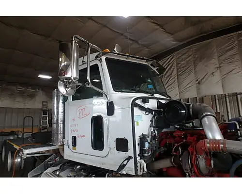 PETERBILT 367 Door Assembly, Front