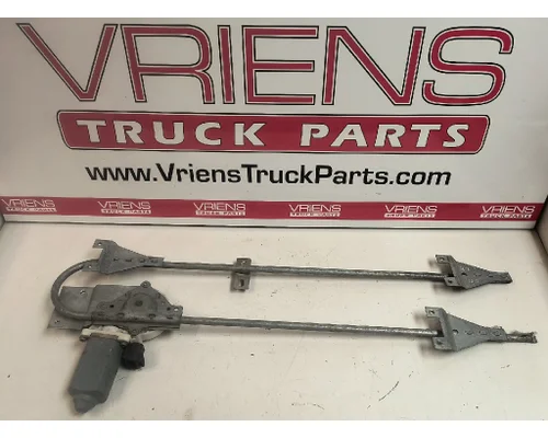 PETERBILT 367 Door Window Regulator, Front
