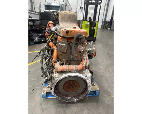 PETERBILT 367 Engine Assembly