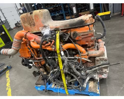 PETERBILT 367 Engine Assembly