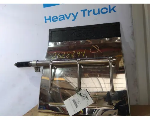 PETERBILT 367 FENDER, QUARTERHALF REAR