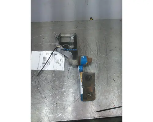 PETERBILT 367 HOOD HINGE